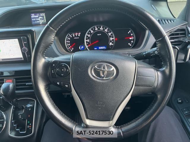 Toyota VOXY 2014-06 8076092-9