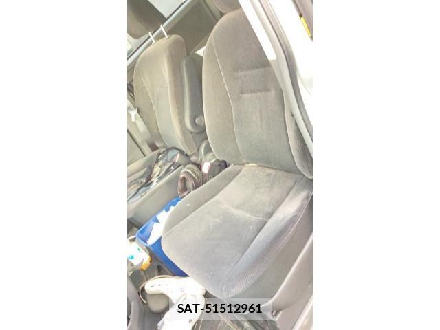 Toyota VOXY 2010-02 8076103-18