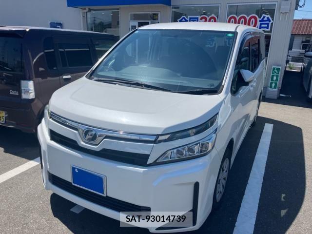 Toyota VOXY 2017-11 8075347-1
