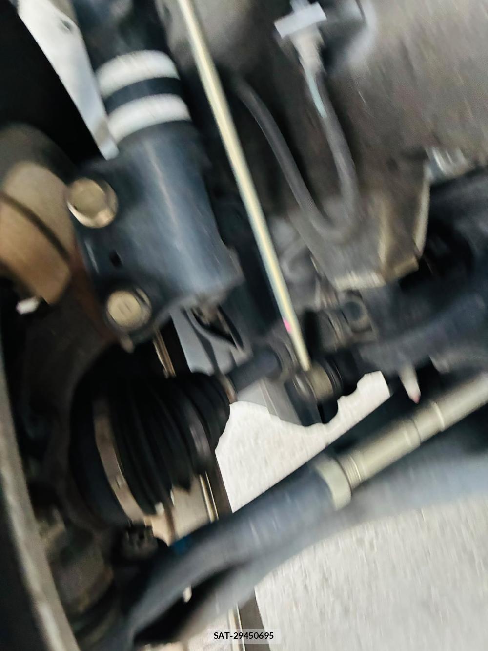 Toyota VOXY 2018-10 7952456-34