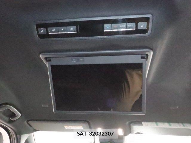Toyota VOXY 2023-07 8076077-6
