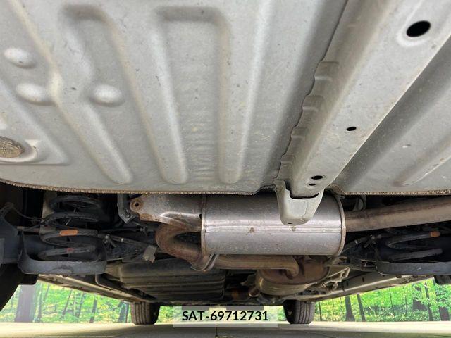 Toyota VOXY 2021-05 8076084-18