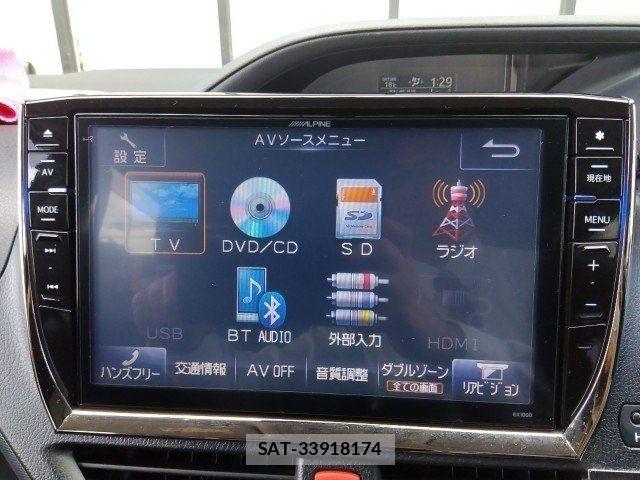 Toyota VOXY 2014-05 8076093-23