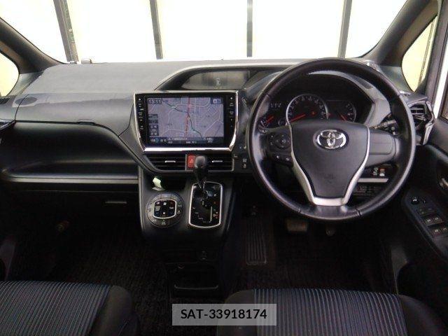 Toyota VOXY 2014-05 8076093-8