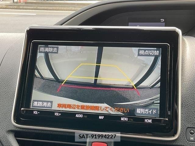 Toyota VOXY 2020-01 8076083-6