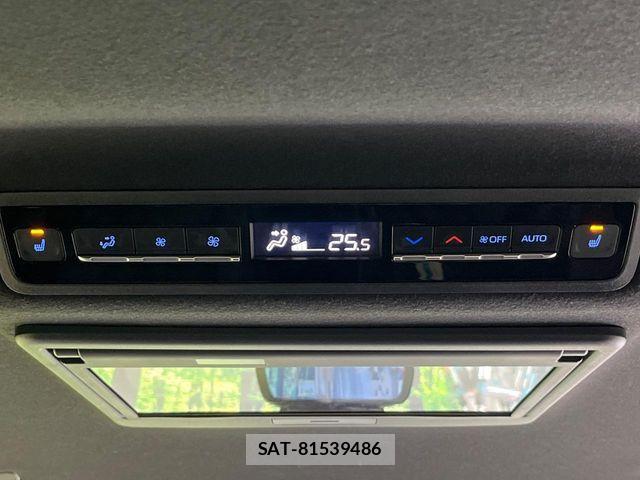 Toyota VOXY 2023-11 8076076-8