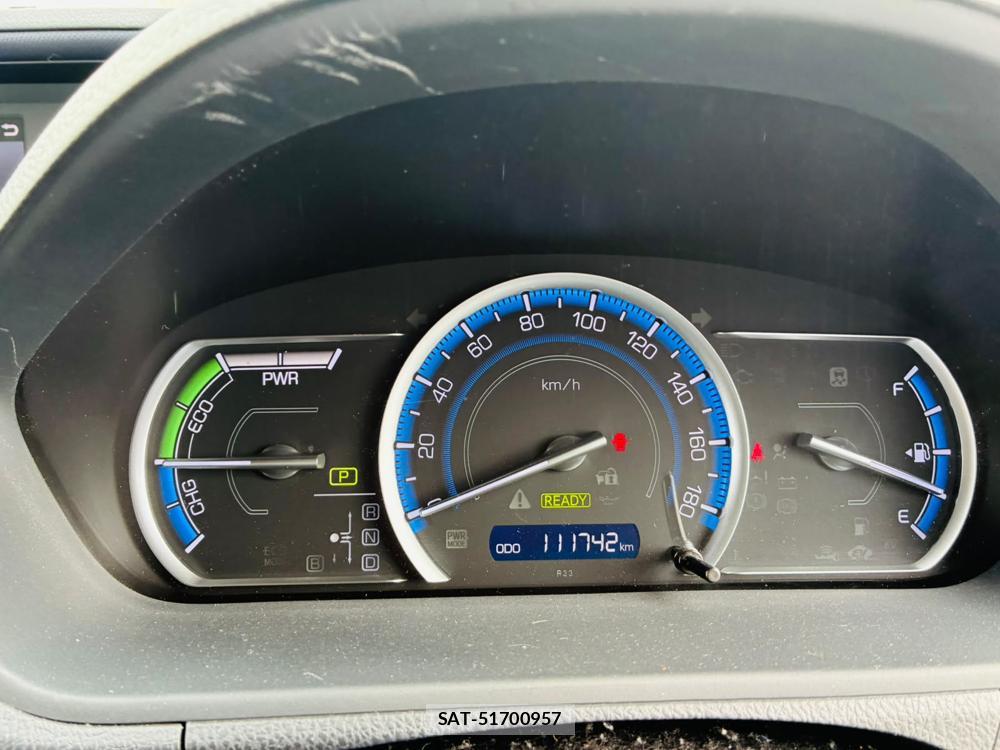 Toyota VOXY 2015-04 7891127-15