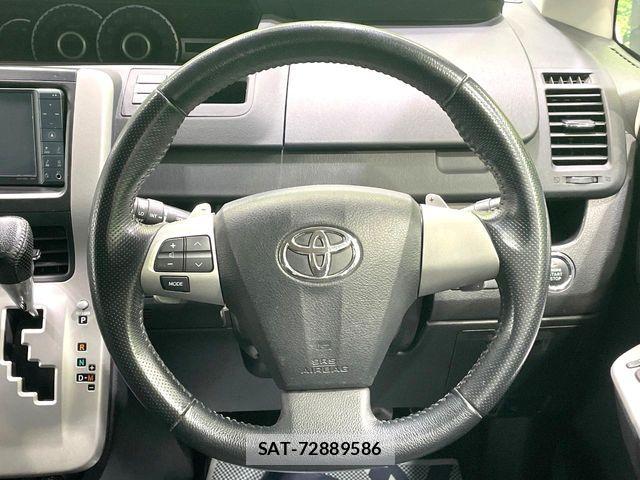 Toyota VOXY 2011-03 8076095-11