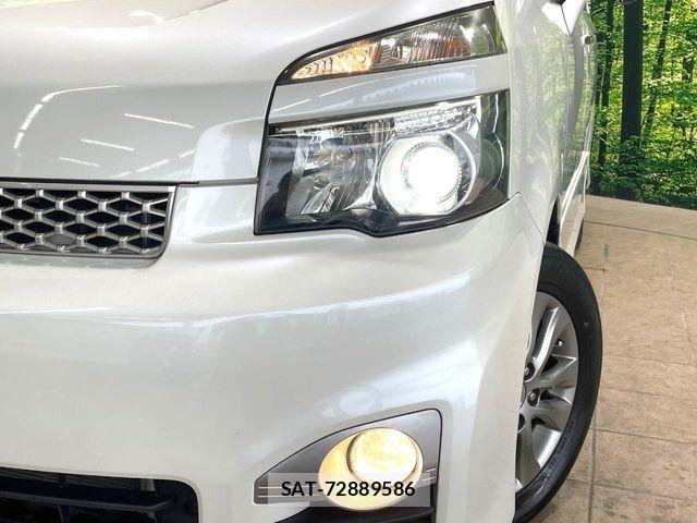 Toyota VOXY 2011-03 8076095-12