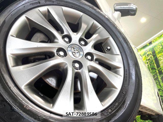 Toyota VOXY 2011-03 8076095-13