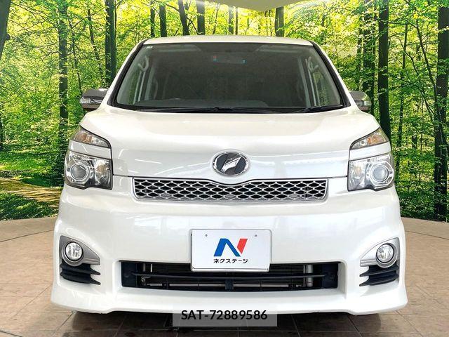 Toyota VOXY 2011-03 8076095-14