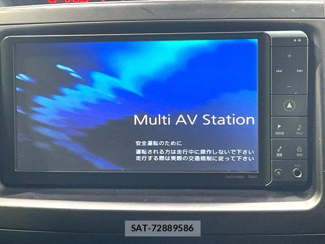 Toyota VOXY 2011-03 8076095-2
