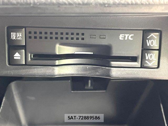 Toyota VOXY 2011-03 8076095-5