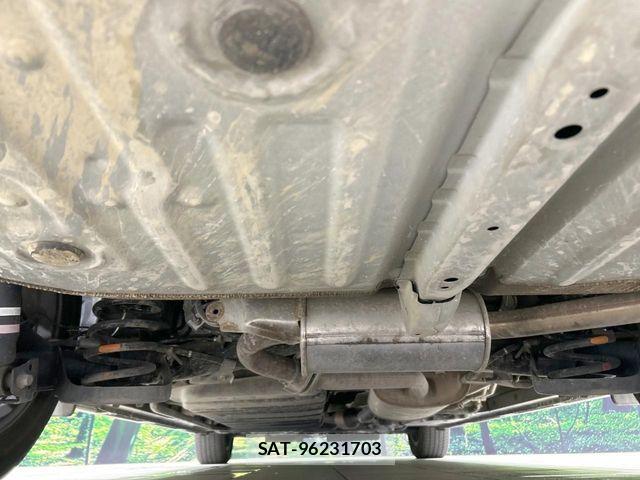 Toyota VOXY 2021-07 8076080-18