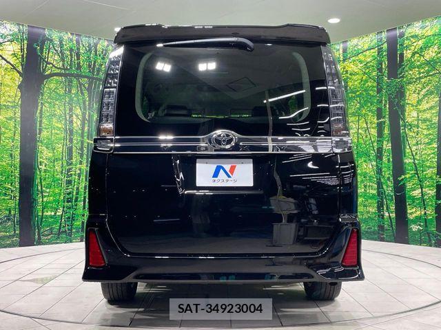 Toyota VOXY 2014-03 8076091-15