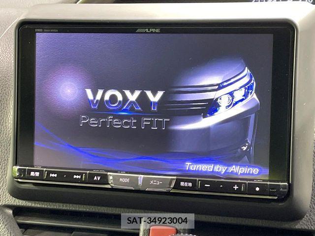 Toyota VOXY 2014-03 8076091-2