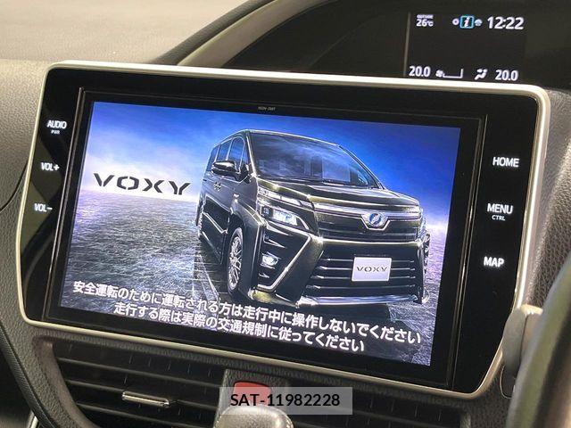 Toyota VOXY 2019-02 8076085-2