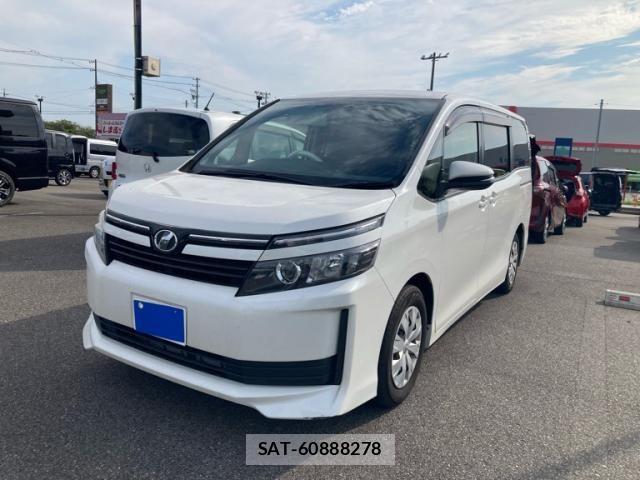 Toyota VOXY 2015-03 8076096-0