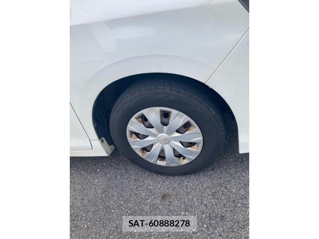 Toyota VOXY 2015-03 8076096-2