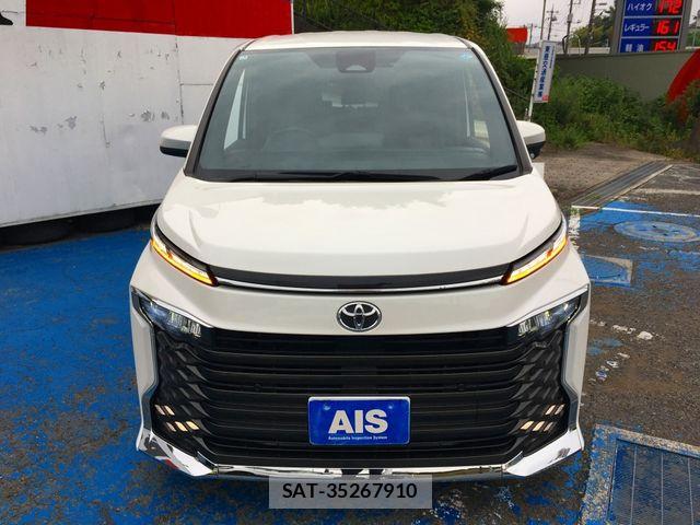 Toyota VOXY 2023-03 8076079-2