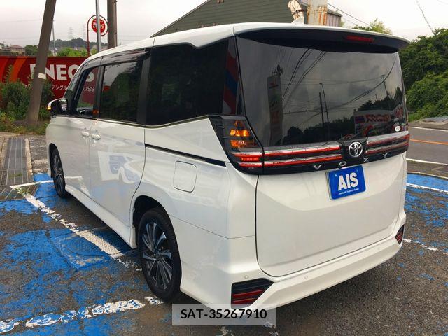 Toyota VOXY 2023-03 8076079-8