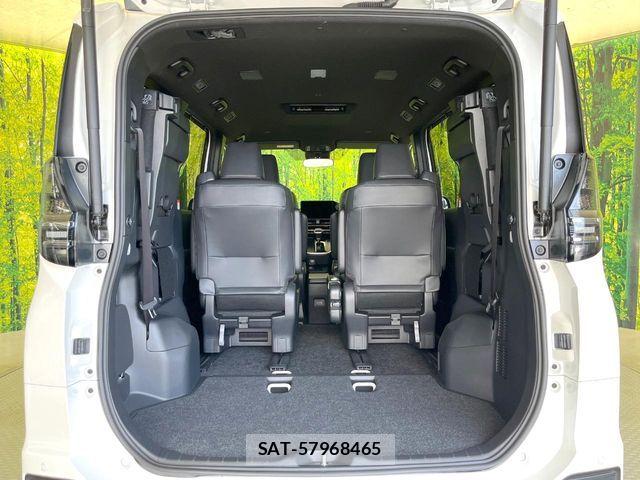 Toyota VOXY 2024-01 8076075-10