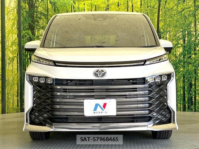 Toyota VOXY 2024-01 8076075-14