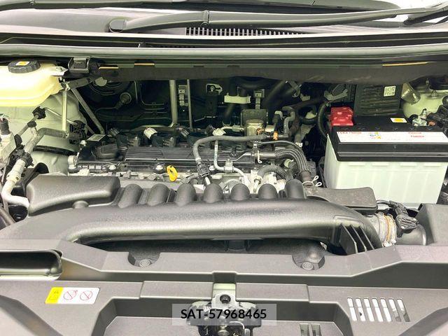Toyota VOXY 2024-01 8076075-18