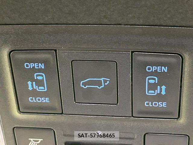 Toyota VOXY 2024-01 8076075-4