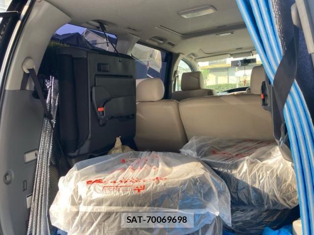 Toyota VOXY 2005-06 8076101-9