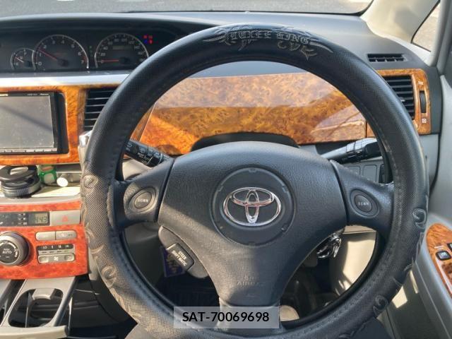 Toyota VOXY 2005-06 8076101-16