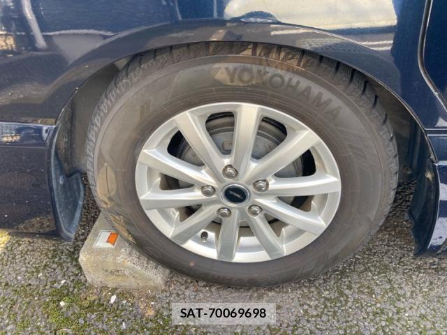 Toyota VOXY 2005-06 8076101-6