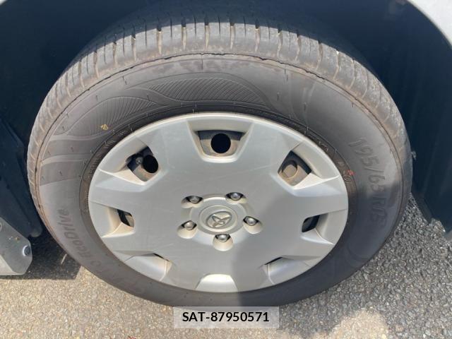 Toyota VOXY 2008-09 8076102-4