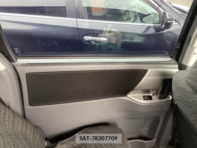 Toyota VOXY 2010-03 8076100-12