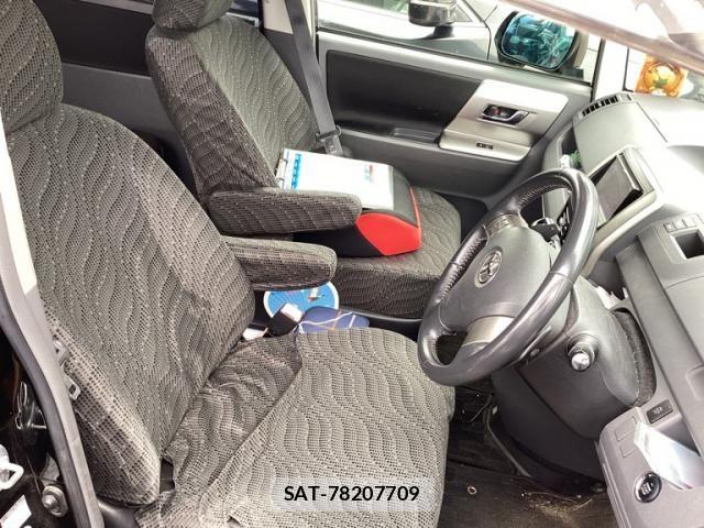 Toyota VOXY 2010-03 8076100-13
