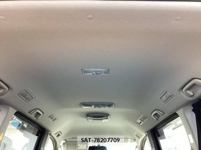 Toyota VOXY 2010-03 8076100-16
