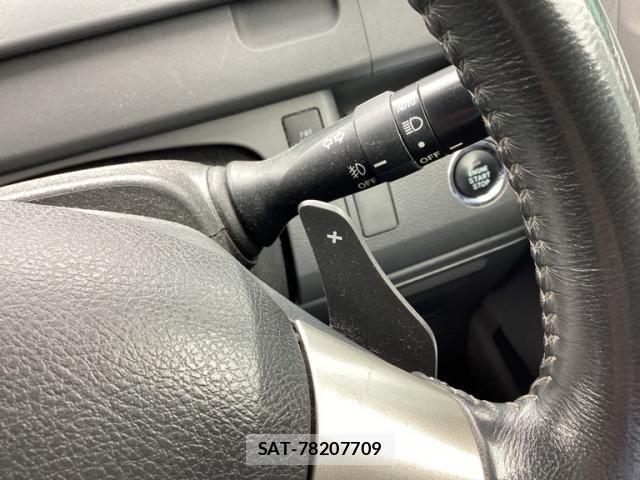 Toyota VOXY 2010-03 8076100-20