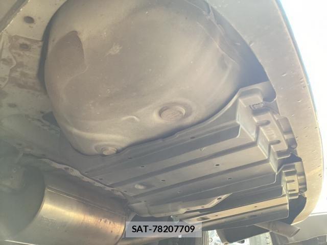 Toyota VOXY 2010-03 8076100-7