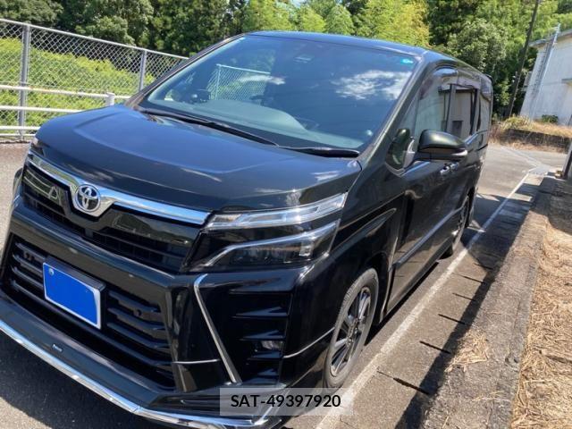 Toyota VOXY 2019-03 8076089-1