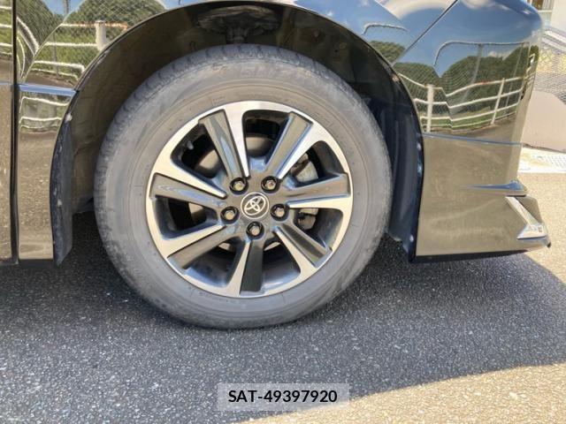 Toyota VOXY 2019-03 8076089-7