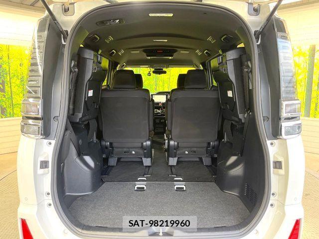 Toyota VOXY 2019-12 8102573-10