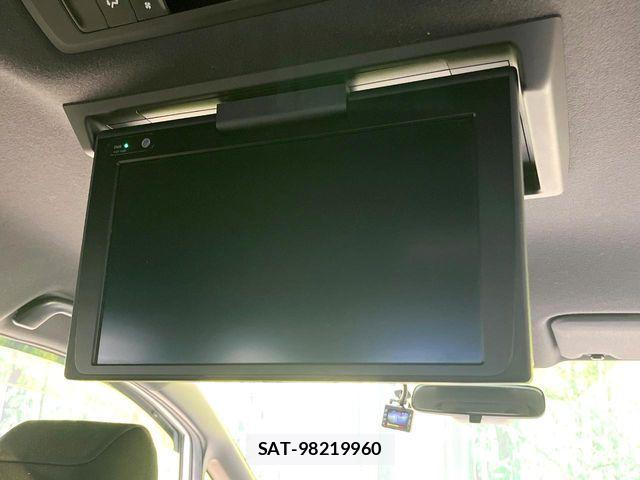 Toyota VOXY 2019-12 8102573-2