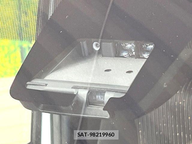 Toyota VOXY 2019-12 8102573-5