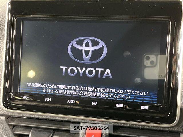 Toyota VOXY 2021-03 8102574-5