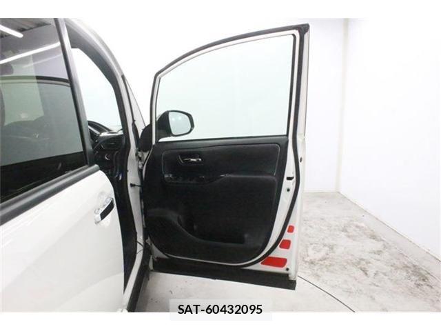 Toyota VOXY 2020-12 8102579-29