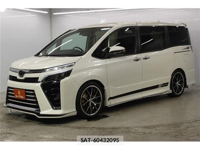 Toyota VOXY 2020-12 8102579-8