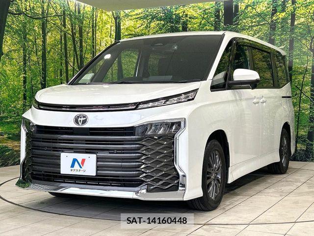 Toyota VOXY 2022-06 8102569-16