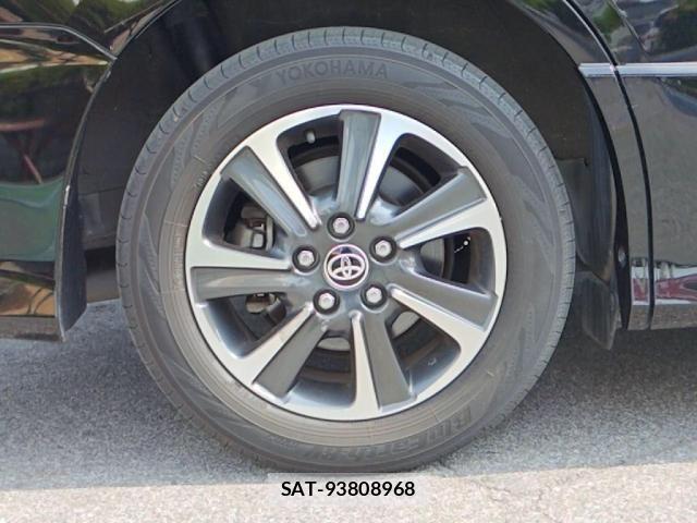 Toyota VOXY 2020-11 8102577-10