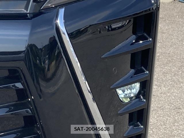 Toyota VOXY 2021-02 8102570-11
