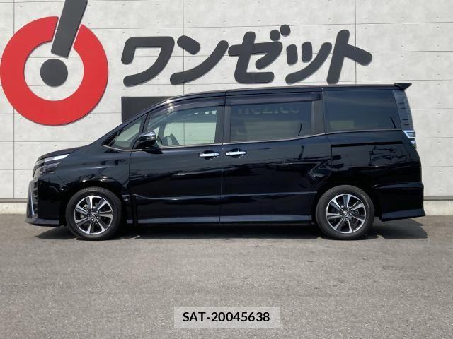 Toyota VOXY 2021-02 8102570-19